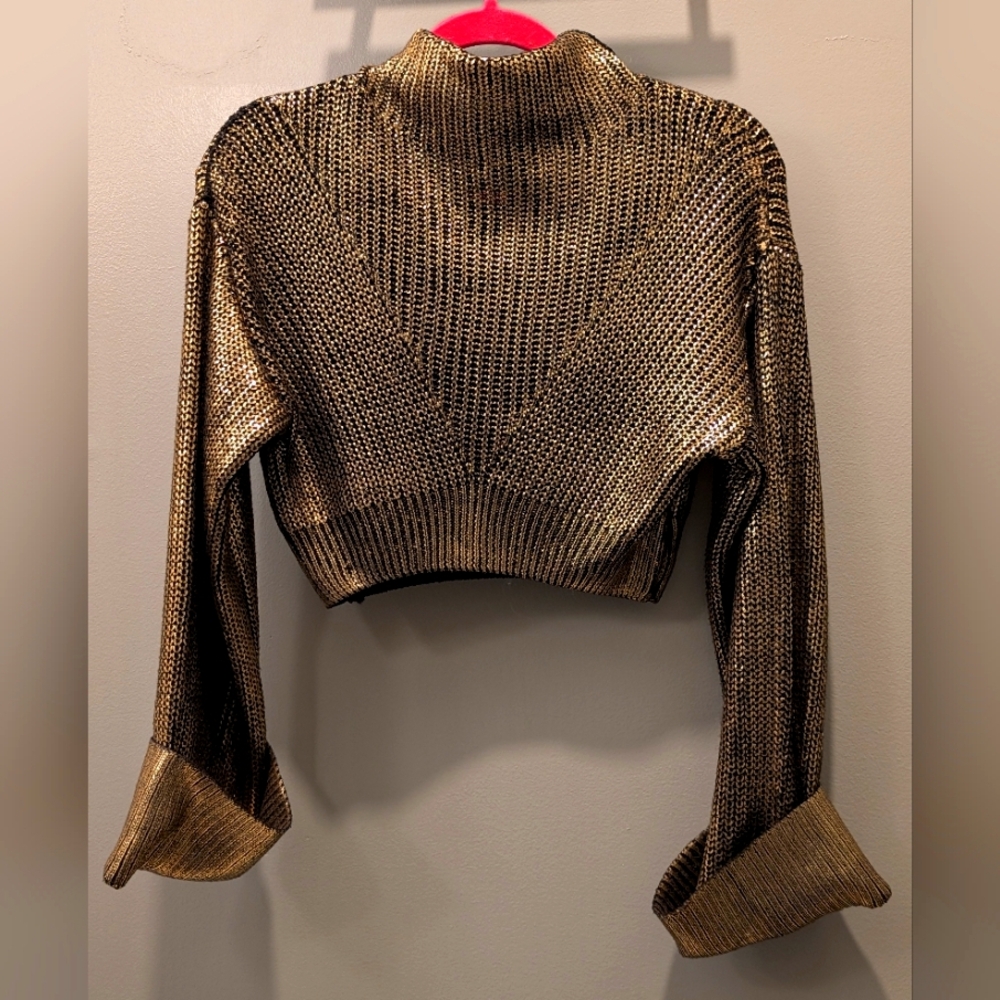 Akira Size S/M Black & Gold Cropped Turtleneck